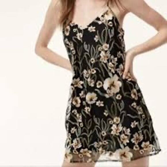 Little Moon from Anthropolgie embroidered dress size medium - Picture 1 of 7